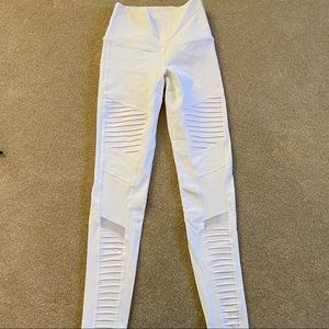 Alo moto white full length